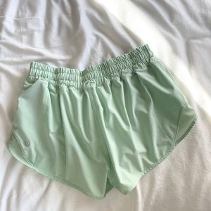 Lululemon hotty hot shorts